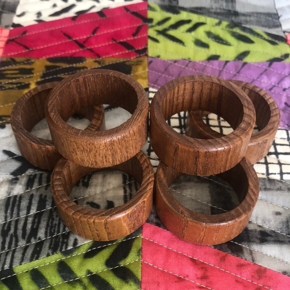 Wood Napkin Rings Set Retro - Picture 2 of 8